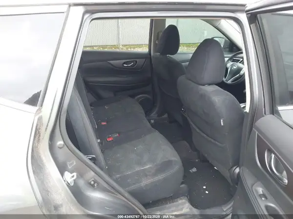 5N1AT2MV6GC771063 2016 NISSAN ROGUE - Image 8
