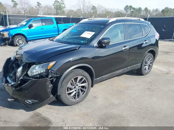 5N1AT2MV6GC789773 2016 NISSAN ROGUE - Image 2