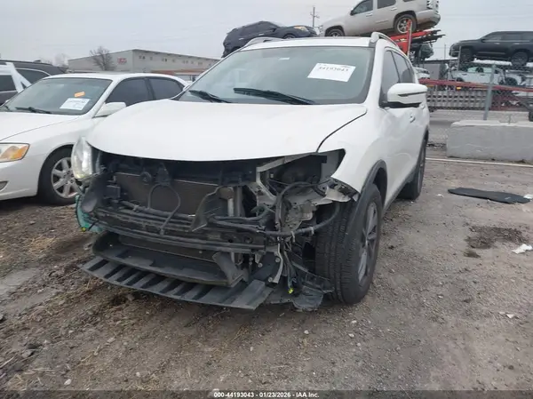 5N1AT2MV6GC795914 2016 NISSAN ROGUE - Image 2