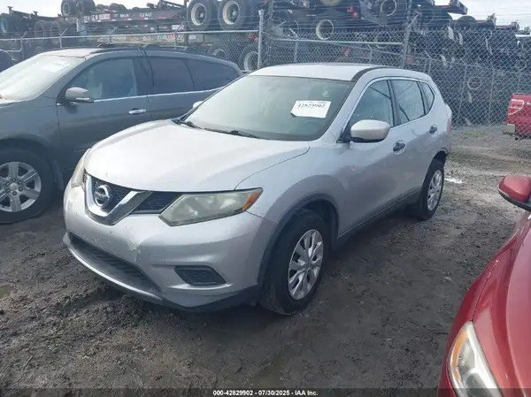 5N1AT2MV6GC813246 2016 NISSAN ROGUE - Image 2