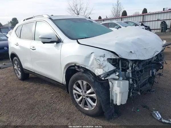 5N1AT2MV6GC826451 2016 NISSAN ROGUE - Image 1