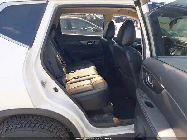 5N1AT2MV6GC861992 2016 NISSAN ROGUE - Image 8