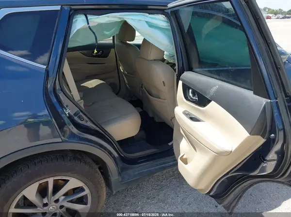 5N1AT2MV6GC876959 2016 NISSAN ROGUE - Image 8