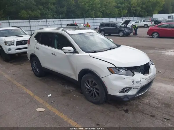 5N1AT2MV6GC880722 2016 NISSAN ROGUE - Image 1