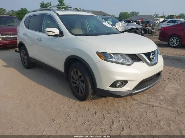 5N1AT2MV6GC885807 2016 NISSAN ROGUE - Image 1
