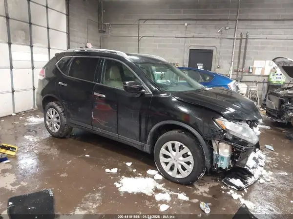 5N1AT2MV6GC889792 2016 NISSAN ROGUE - Image 1