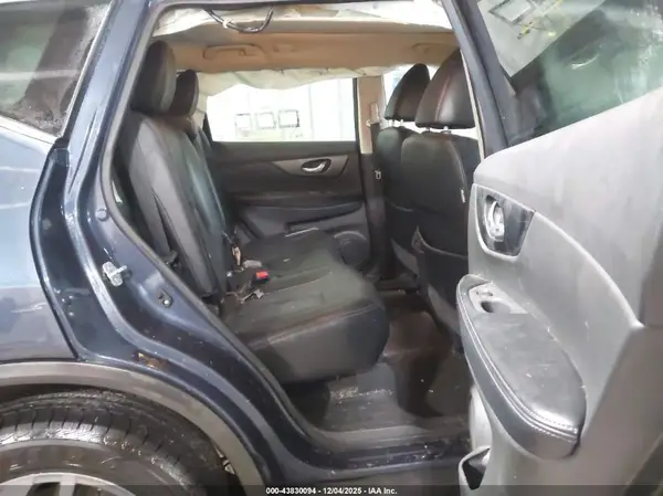 5N1AT2MV6GC890974 2016 NISSAN ROGUE - Image 8