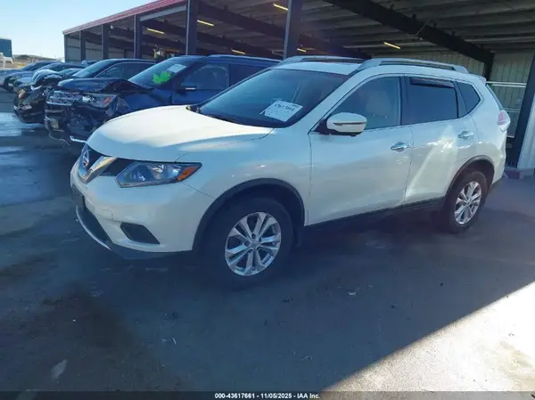 5N1AT2MV6GC919941 2016 NISSAN ROGUE - Image 2