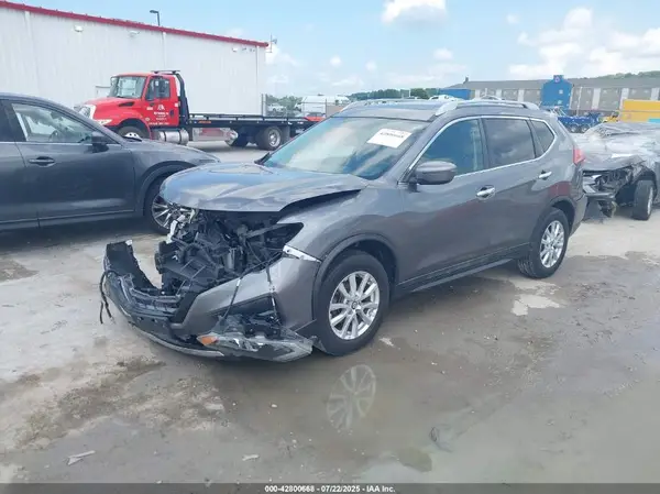 5N1AT2MV6HC731471 2017 NISSAN ROGUE - Image 2