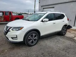 5N1AT2MV6HC732121 2017 NISSAN ROGUE