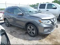 5N1AT2MV6HC737514 2017 NISSAN ROGUE