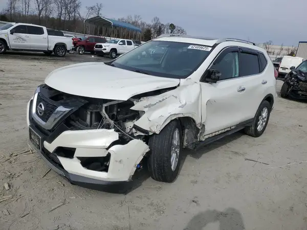 5N1AT2MV6HC739537 2017 NISSAN ROGUE - Image 1