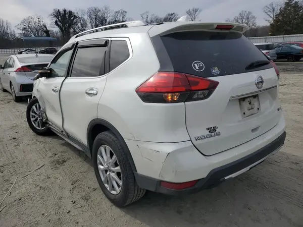 5N1AT2MV6HC739537 2017 NISSAN ROGUE - Image 2