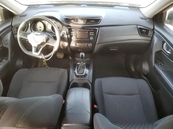5N1AT2MV6HC741000 2017 NISSAN ROGUE - Image 8