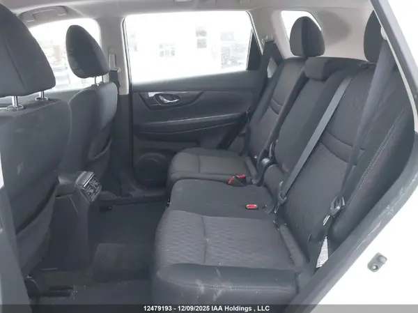 5N1AT2MV6HC741658 2017 NISSAN ROGUE - Image 8