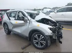 5N1AT2MV6HC743295 2017 NISSAN ROGUE