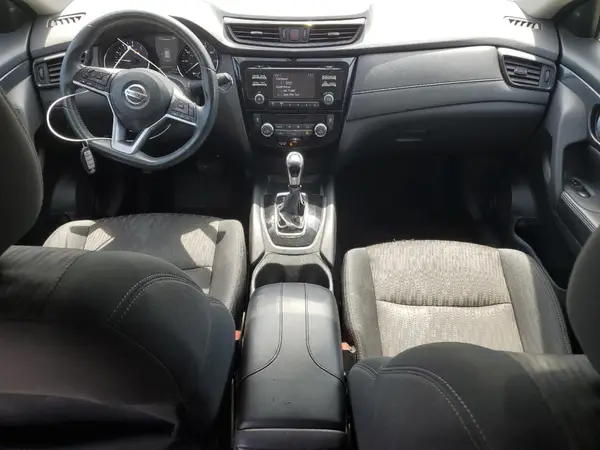5N1AT2MV6HC746018 2017 NISSAN ROGUE - Image 8