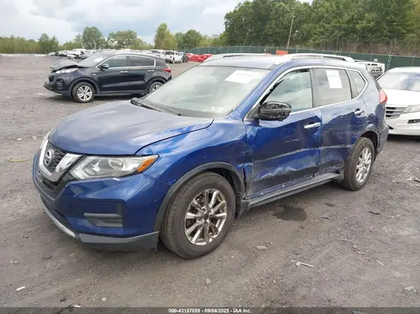 5N1AT2MV6HC748433 2017 NISSAN ROGUE - Image 2