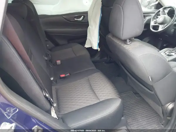 5N1AT2MV6HC748433 2017 NISSAN ROGUE - Image 8