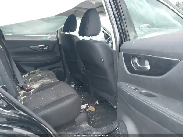 5N1AT2MV6HC749274 2017 NISSAN ROGUE - Image 8