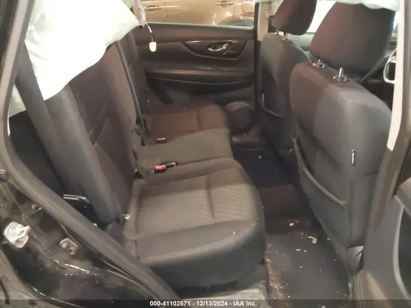 5N1AT2MV6HC753826 2017 NISSAN ROGUE - Image 8