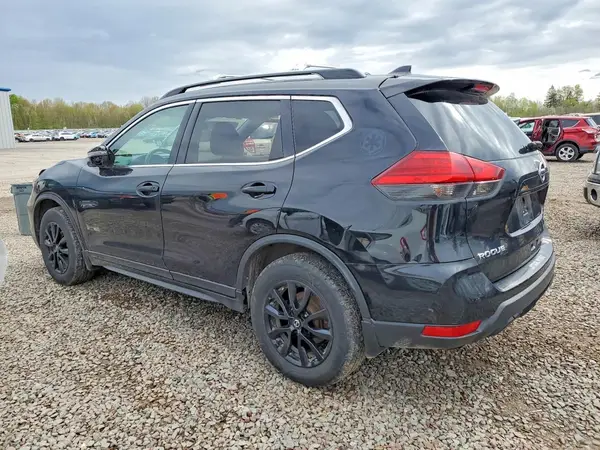 5N1AT2MV6HC754197 2017 NISSAN ROGUE - Image 2