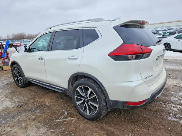 5N1AT2MV6HC757410 2017 NISSAN ROGUE - Image 2