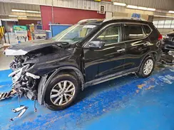 5N1AT2MV6HC761487 2017 NISSAN ROGUE