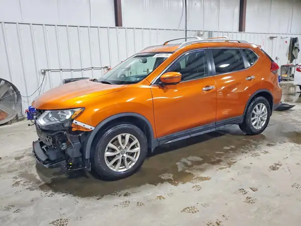 5N1AT2MV6HC761599 2017 NISSAN ROGUE - Image 1