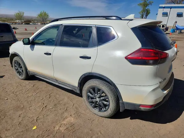 5N1AT2MV6HC762459 2017 NISSAN ROGUE - Image 2