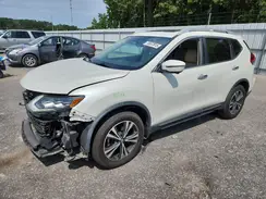 5N1AT2MV6HC762672 2017 NISSAN ROGUE