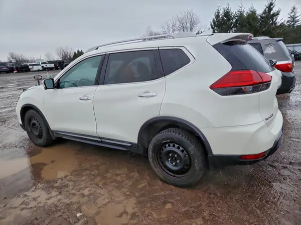 5N1AT2MV6HC765796 2017 NISSAN ROGUE - Image 2