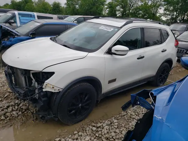 5N1AT2MV6HC766950 2017 NISSAN ROGUE - Image 1