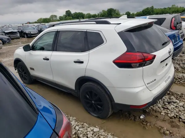 5N1AT2MV6HC766950 2017 NISSAN ROGUE - Image 2