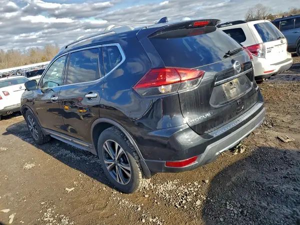 5N1AT2MV6HC772327 2017 NISSAN ROGUE - Image 2