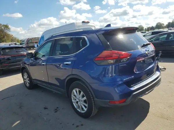 5N1AT2MV6HC775731 2017 NISSAN ROGUE - Image 2