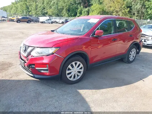 5N1AT2MV6HC779343 2017 NISSAN ROGUE - Image 2