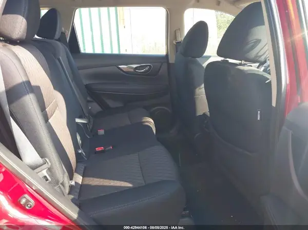 5N1AT2MV6HC779343 2017 NISSAN ROGUE - Image 8