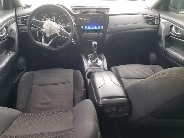 5N1AT2MV6HC784011 2017 NISSAN ROGUE - Image 8