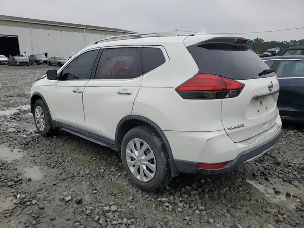 5N1AT2MV6HC786549 2017 NISSAN ROGUE - Image 2