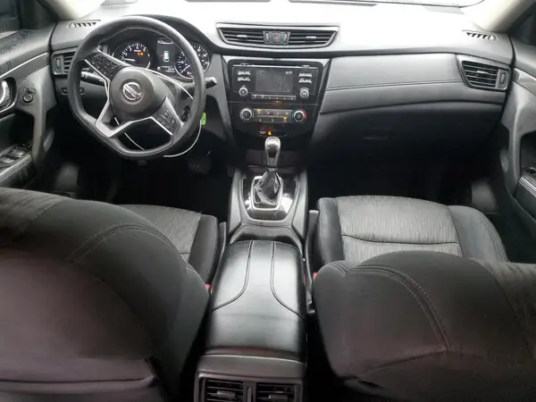 5N1AT2MV6HC786549 2017 NISSAN ROGUE - Image 8