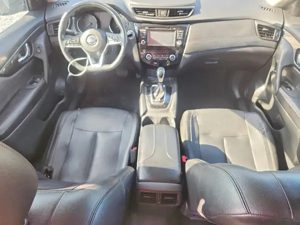 5N1AT2MV6HC791217 2017 NISSAN ROGUE - Image 8