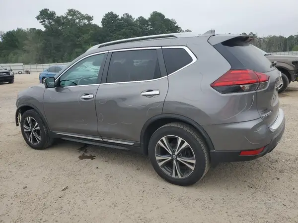 5N1AT2MV6HC791234 2017 NISSAN ROGUE - Image 2