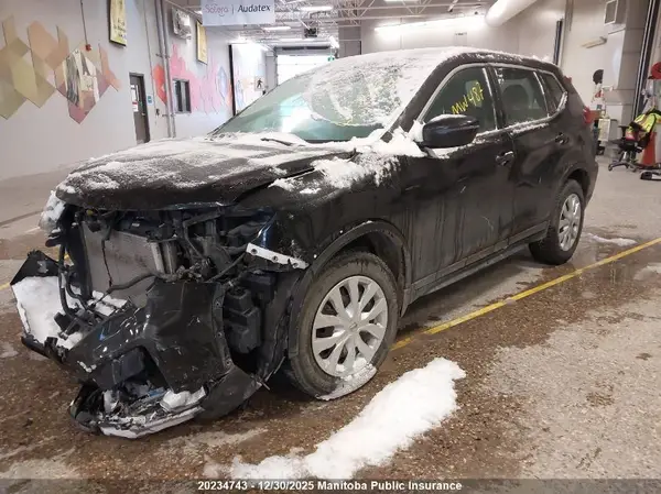 5N1AT2MV6HC792691 2017 NISSAN ROGUE - Image 2