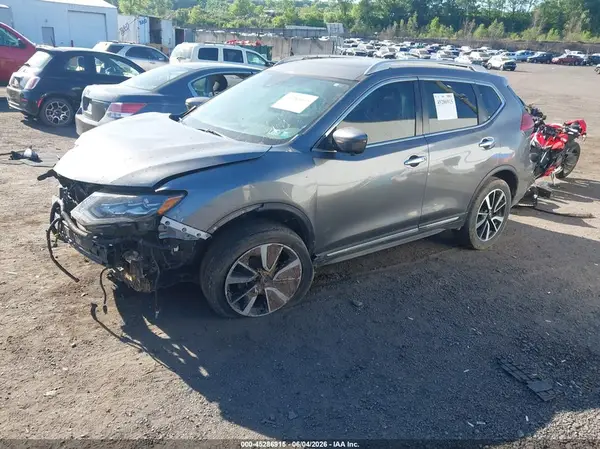 5N1AT2MV6HC794585 2017 NISSAN ROGUE - Image 2