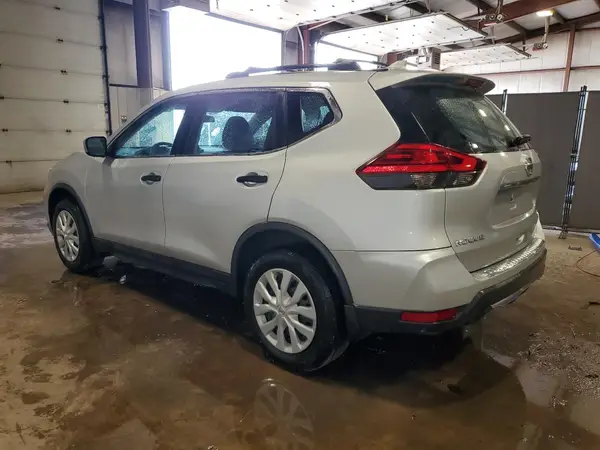 5N1AT2MV6HC797194 2017 NISSAN ROGUE - Image 2