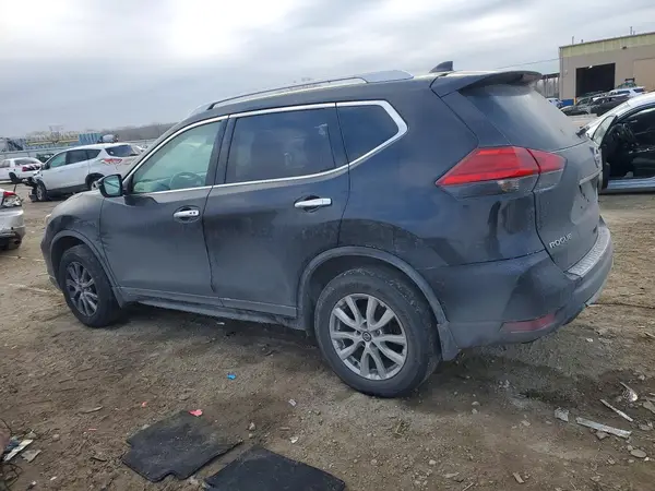 5N1AT2MV6HC803284 2017 NISSAN ROGUE - Image 2