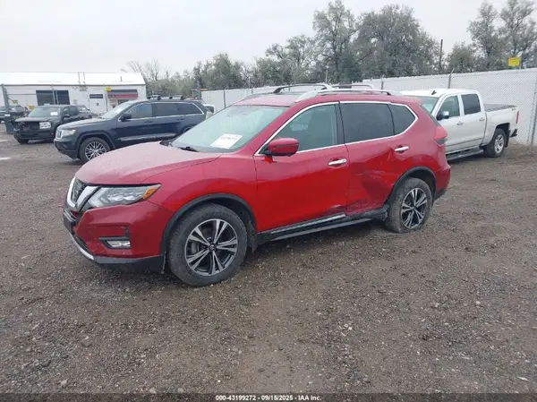 5N1AT2MV6HC803981 2017 NISSAN ROGUE - Image 2