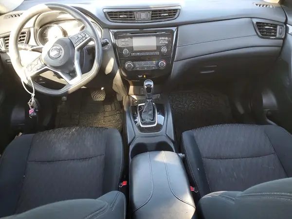 5N1AT2MV6HC809280 2017 NISSAN ROGUE - Image 8