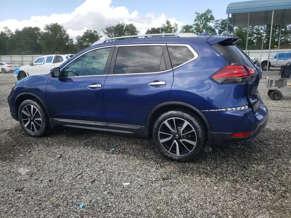 5N1AT2MV6HC811689 2017 NISSAN ROGUE - Image 2